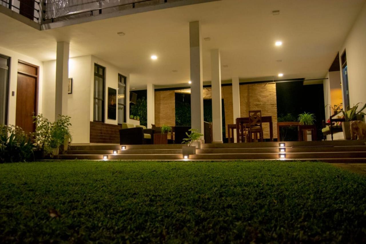 Golden Ray Villa Anuradhápura Exteriér fotografie